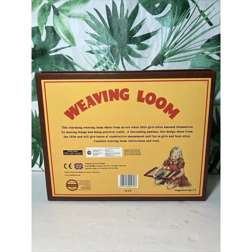 Retro Range Toys & Games Weaving Loom.  1955 era. Great Britain. 2012